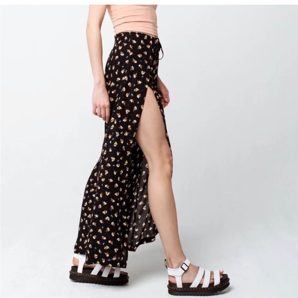 🌼SELLING IN BUNDLE ONLY🌼Billabong Side-Slit Floral Palazzo